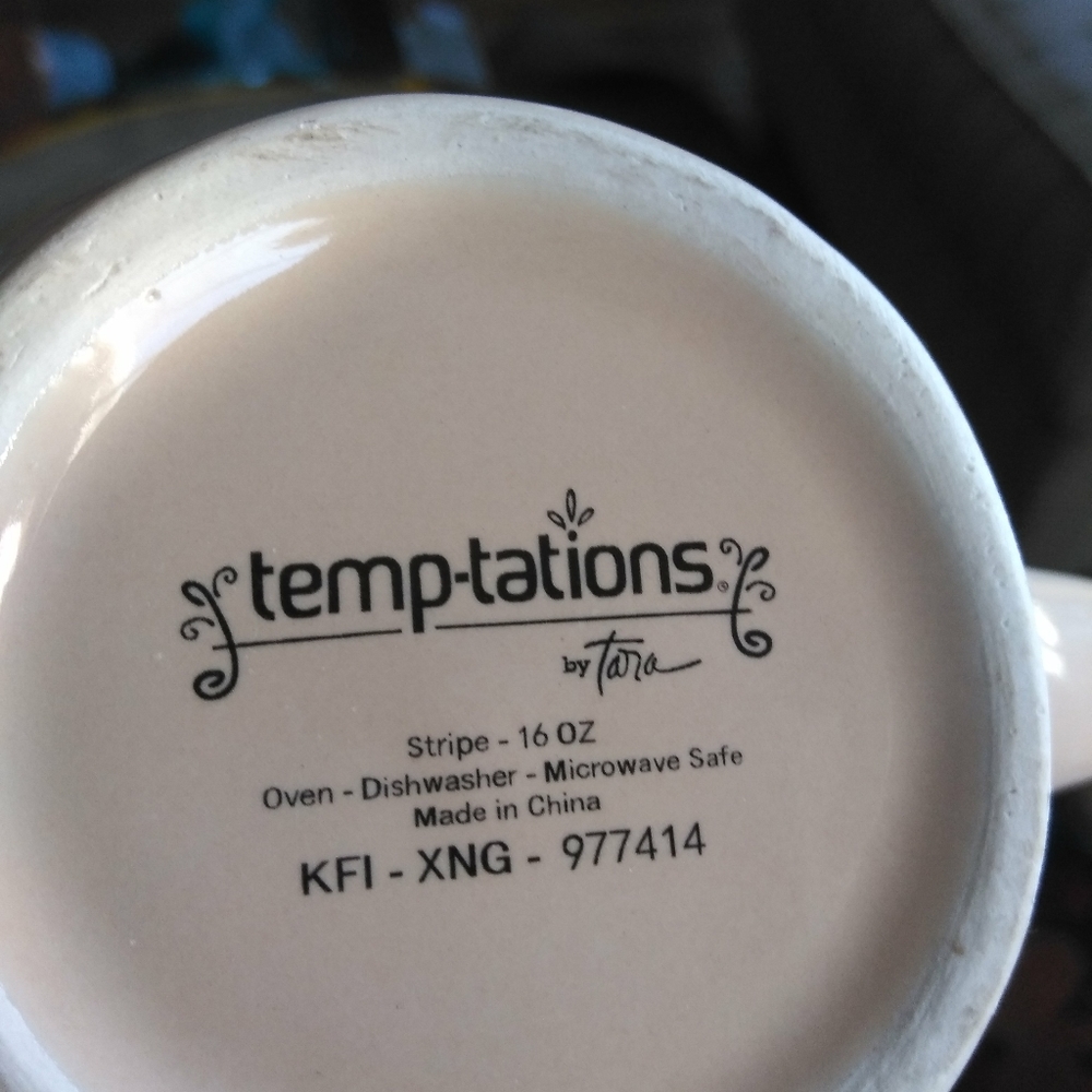 Temp-tations mug. - Picture 2 of 3